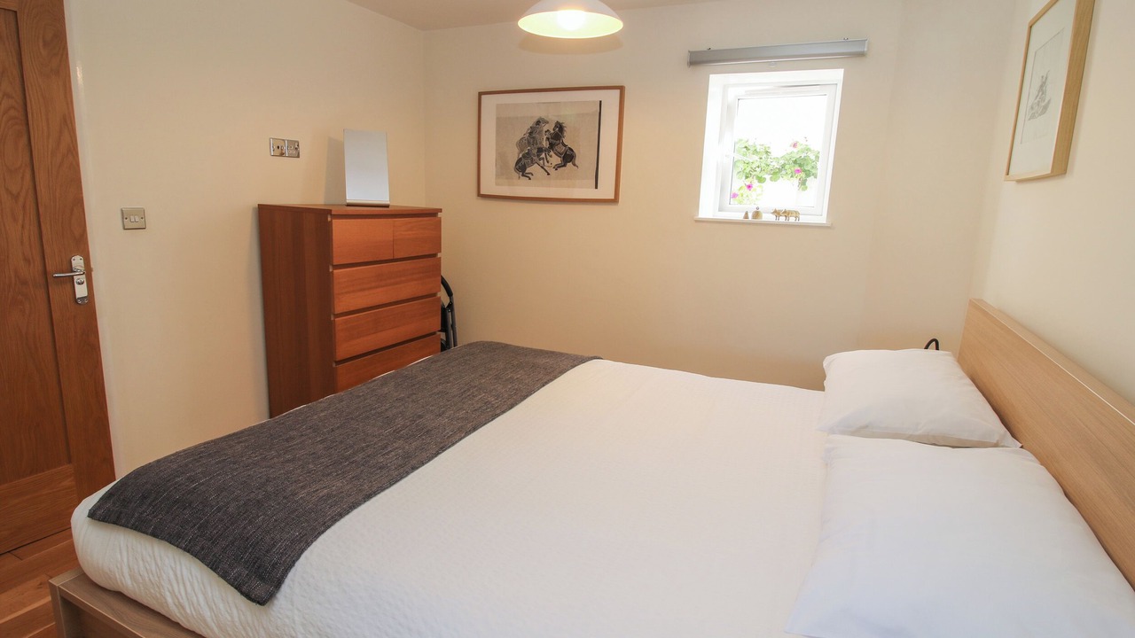 Photo of Bedroom in Longford