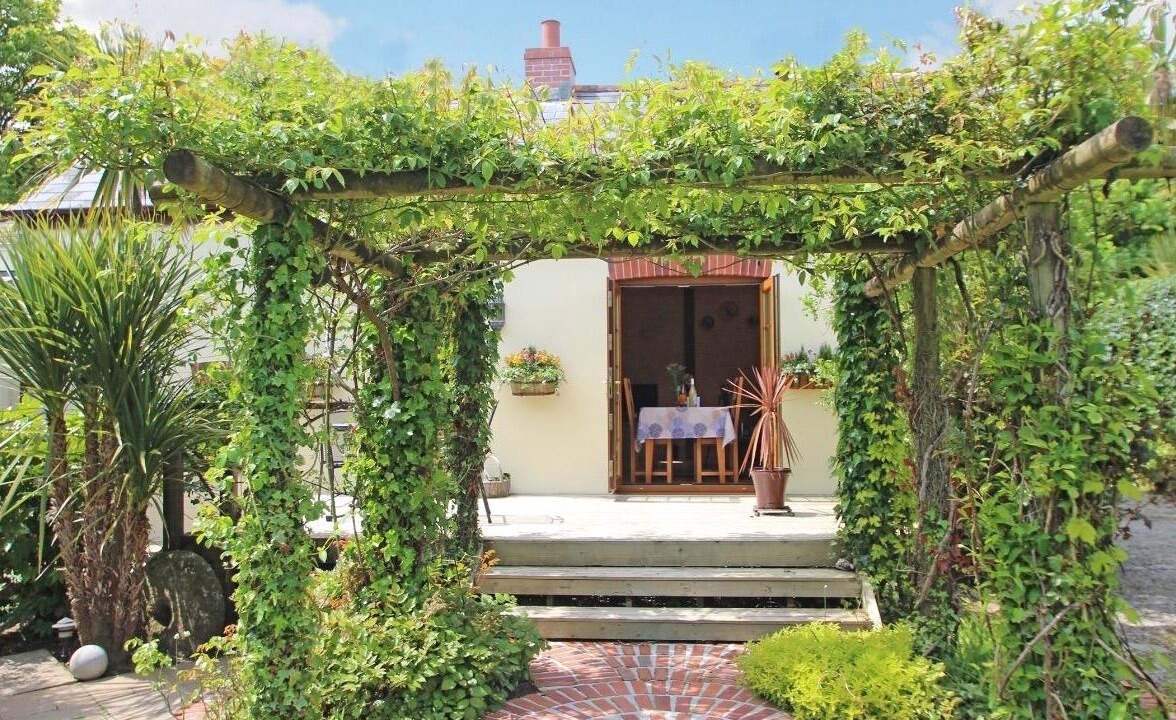 Photo of Outdoor in Mabe