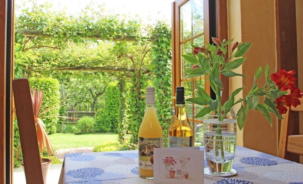 Photo of Outdoor in Mabe