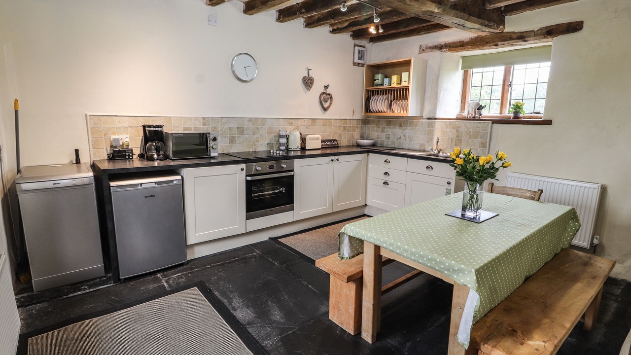 Photo of Kitchen in Caerwys