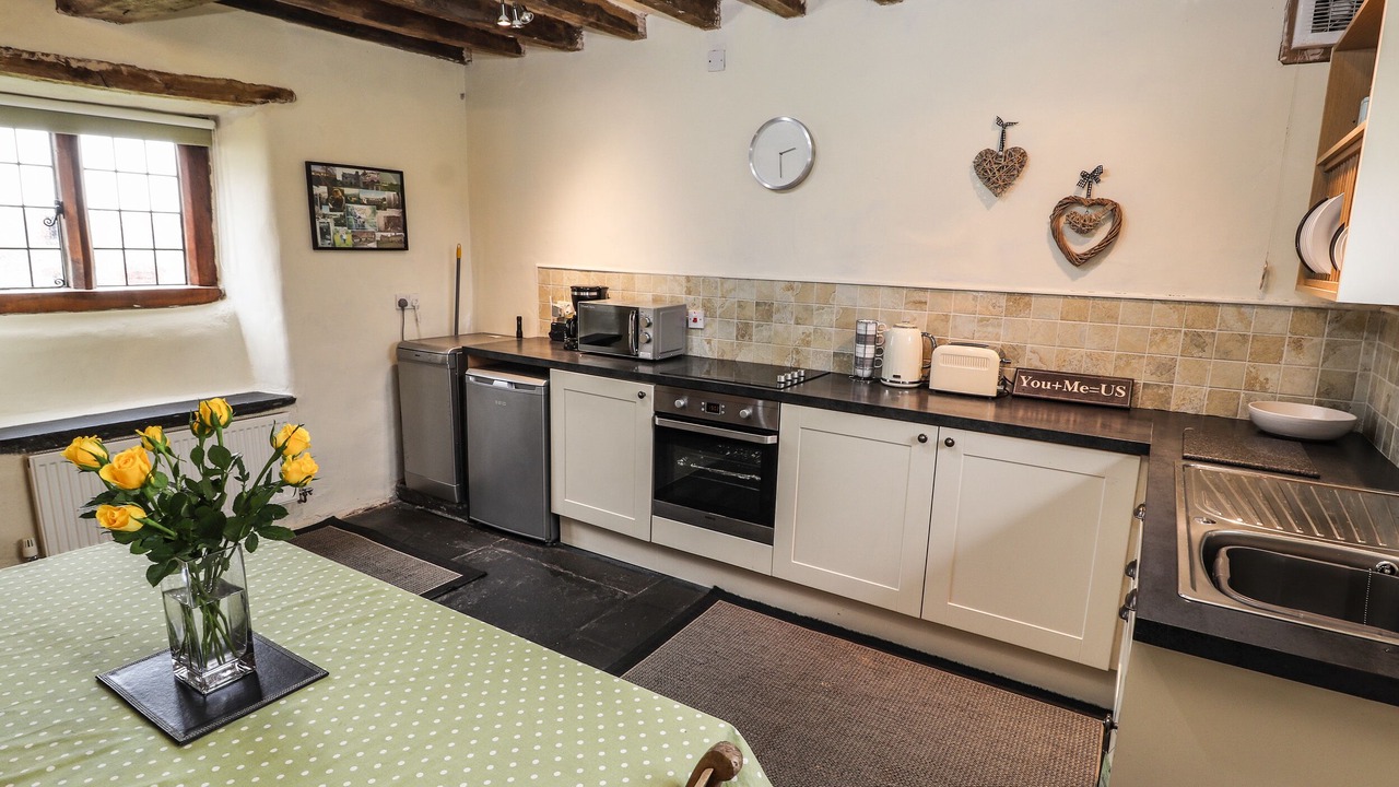 Photo of Kitchen in Caerwys