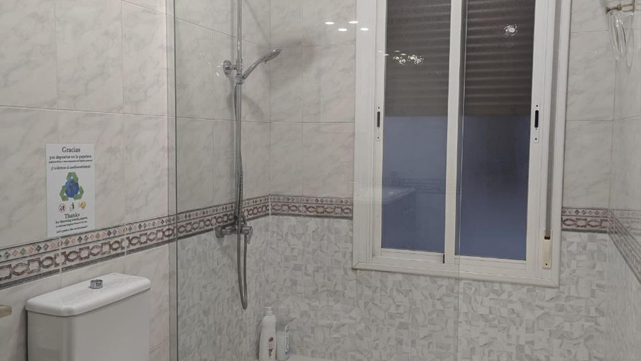 Photo of Bathroom in Centro Comercial