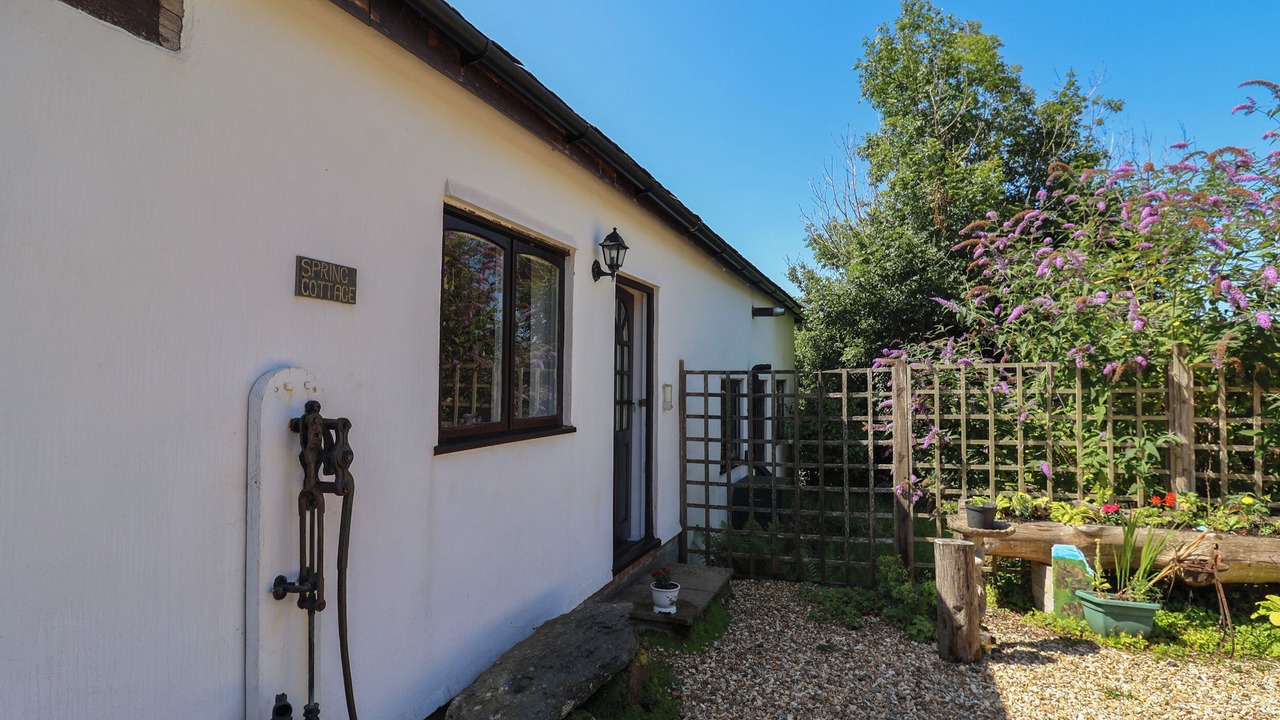 Photo of Outdoor in Lynton