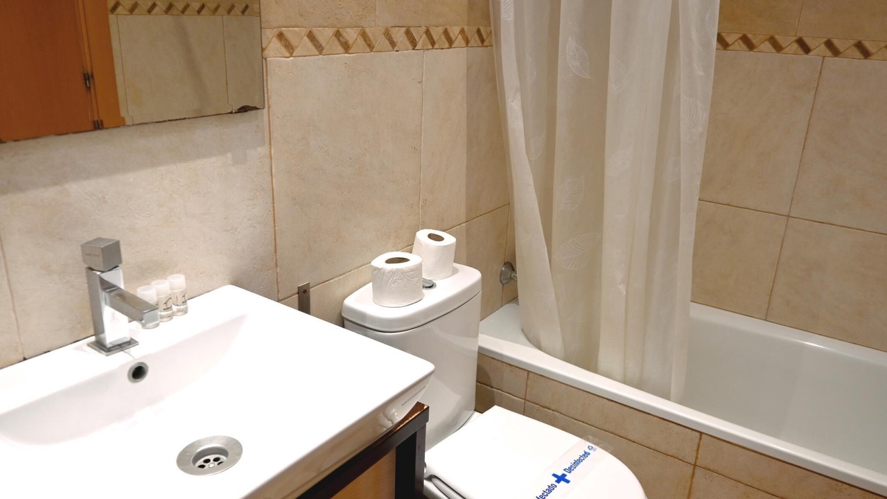 Photo of Bathroom in La Nova Esquerra de l'Eixample