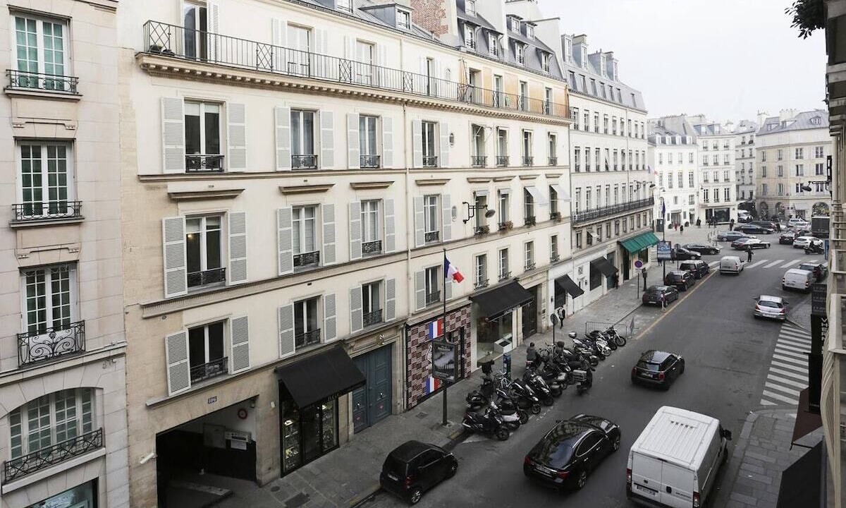 Photo of Patio Balcony in 8th Arrondissement