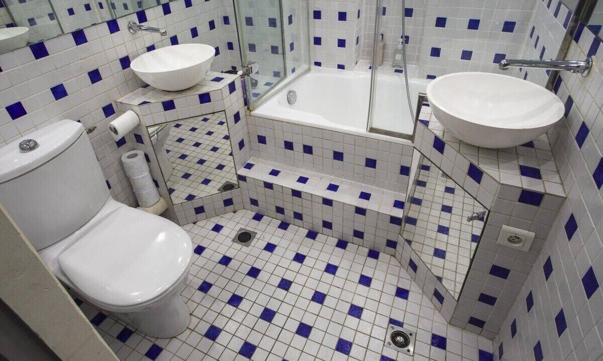 Photo of Bathroom in 8th Arrondissement
