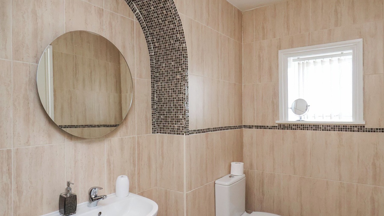 Photo of Bathroom in Ruswarp