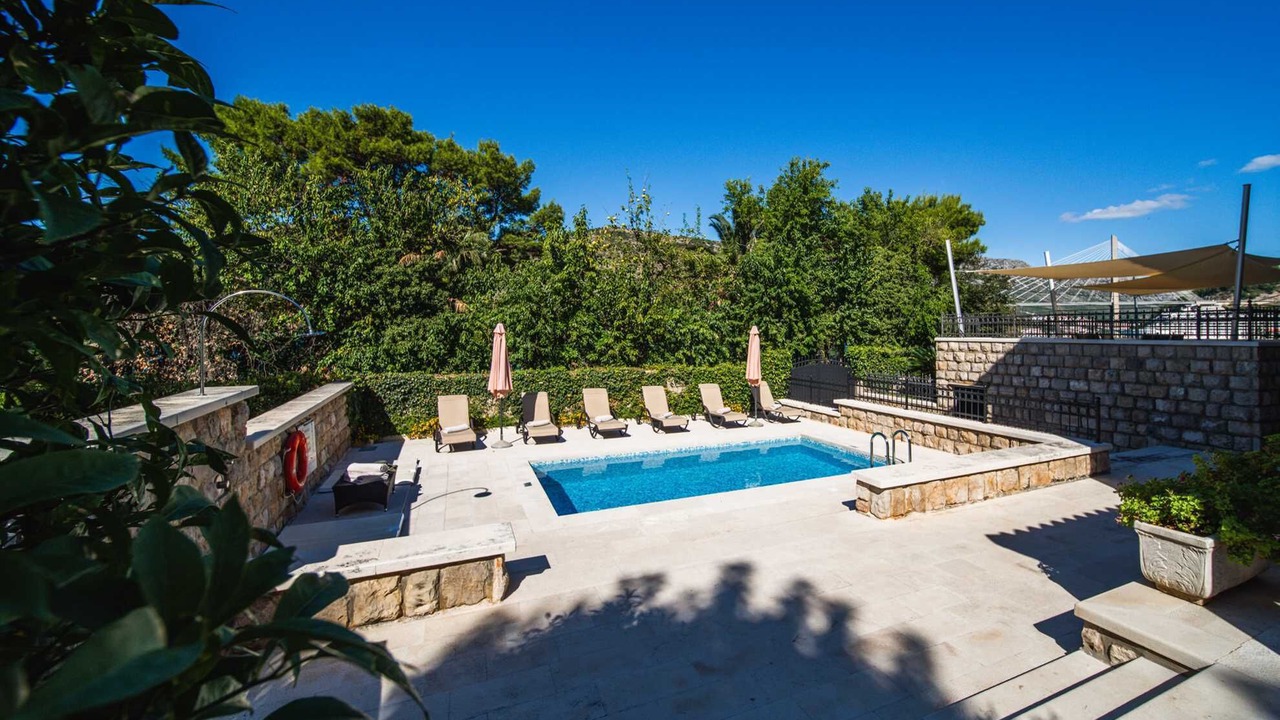 Photo of Outdoor in Babin Kuk