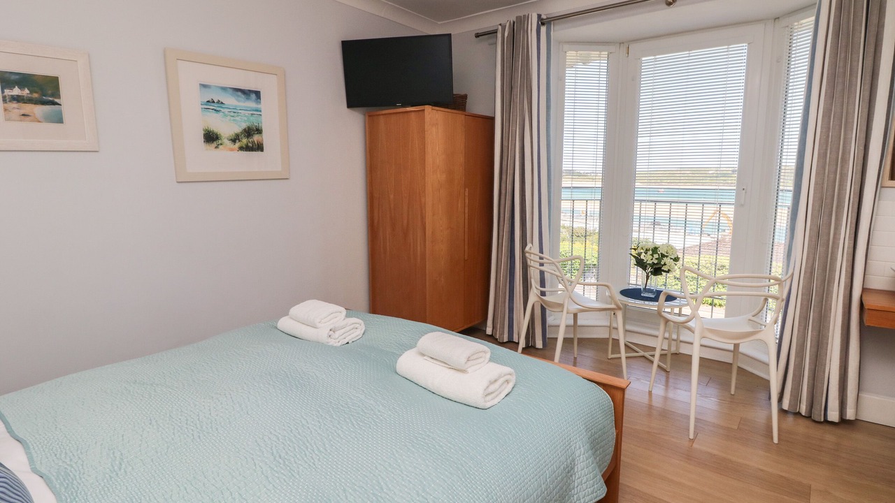 Photo of Bedroom in Treator