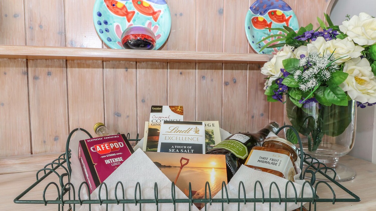 Photo of Others in Treator