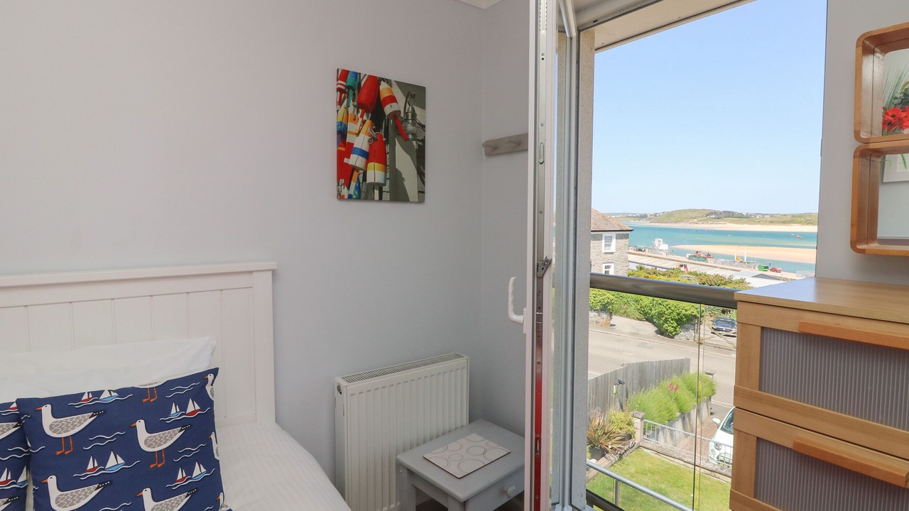 Photo of Bedroom in Treator