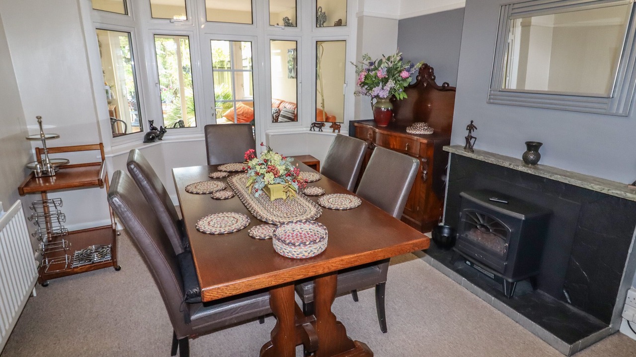 Photo of Others in Ludwel