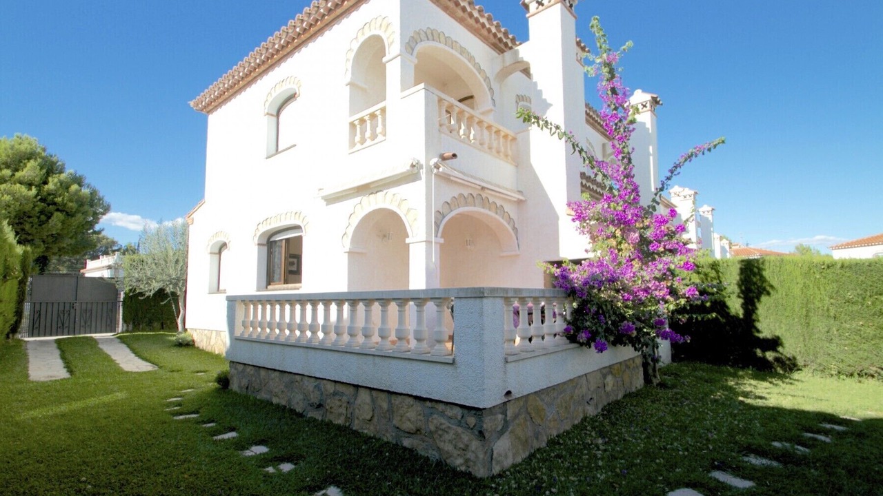 Photo of Outdoor in Miami Platja