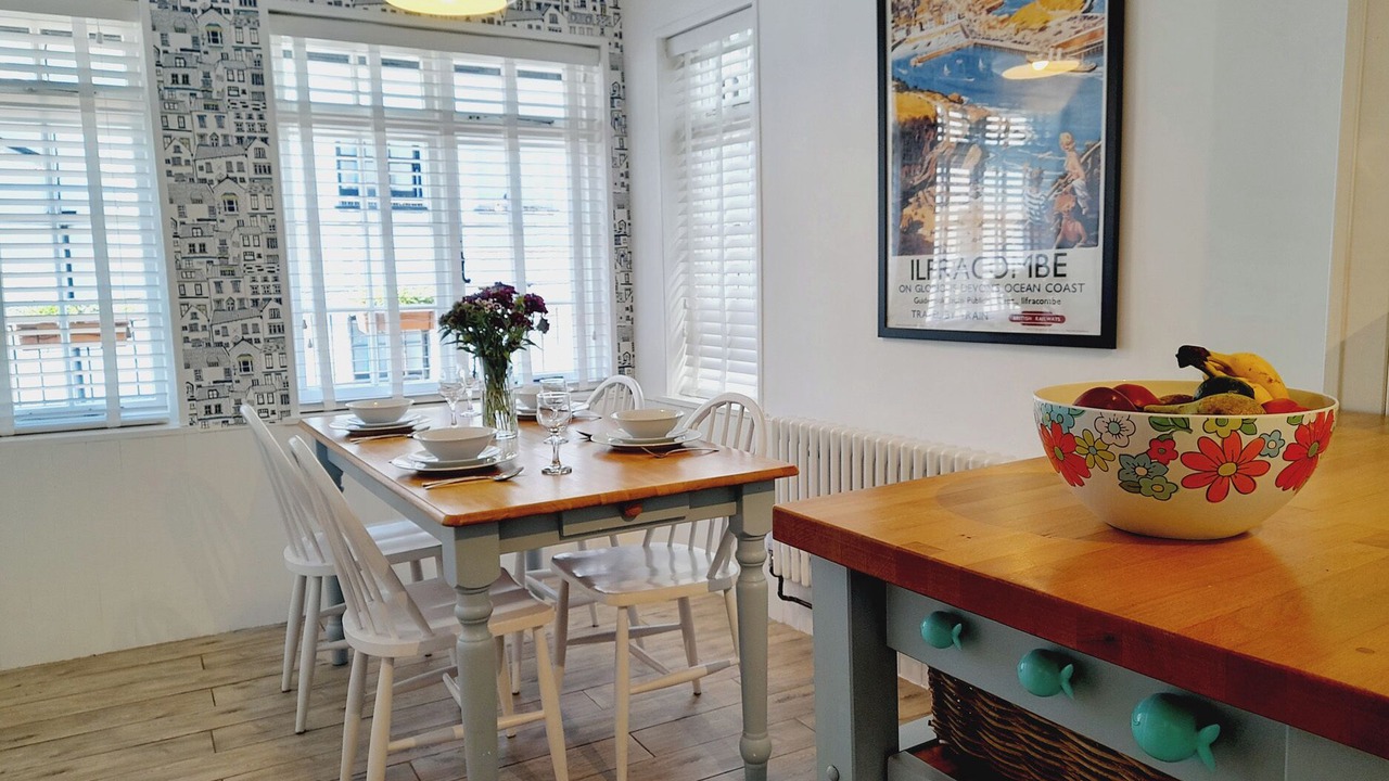 Photo of Others in Hele