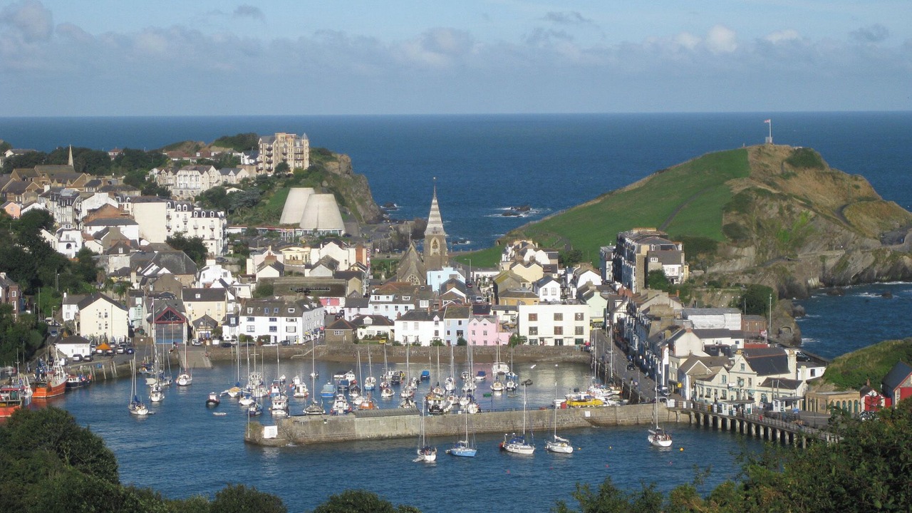 Photo of Others in Hele