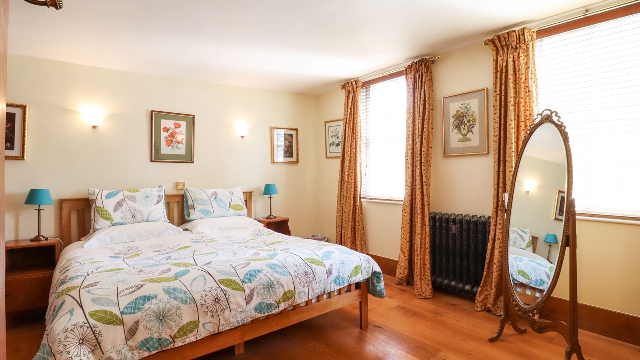 Photo of Bedroom in Deal