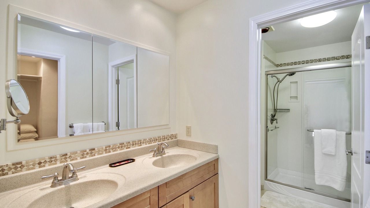 Photo of Bathroom in Forestville