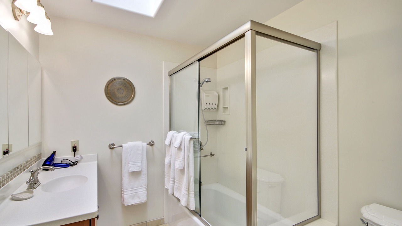 Photo of Bathroom in Forestville