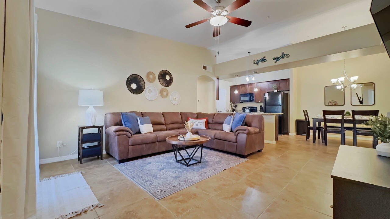 Photo of Livingroom in Parkwood Ranch