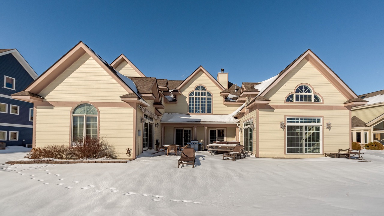 Photo of Outdoor in Waterfront Greens