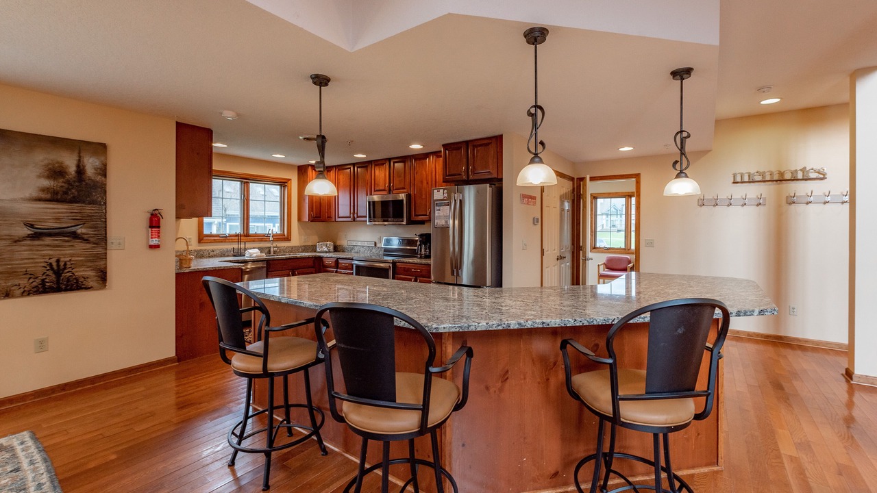 Photo of Kitchen in Waterfront Greens