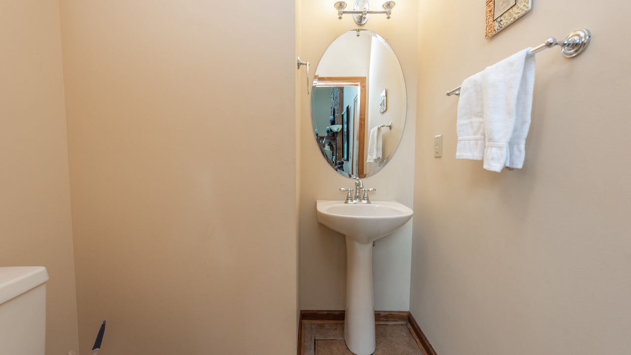 Photo of Bedroom in Waterfront Greens