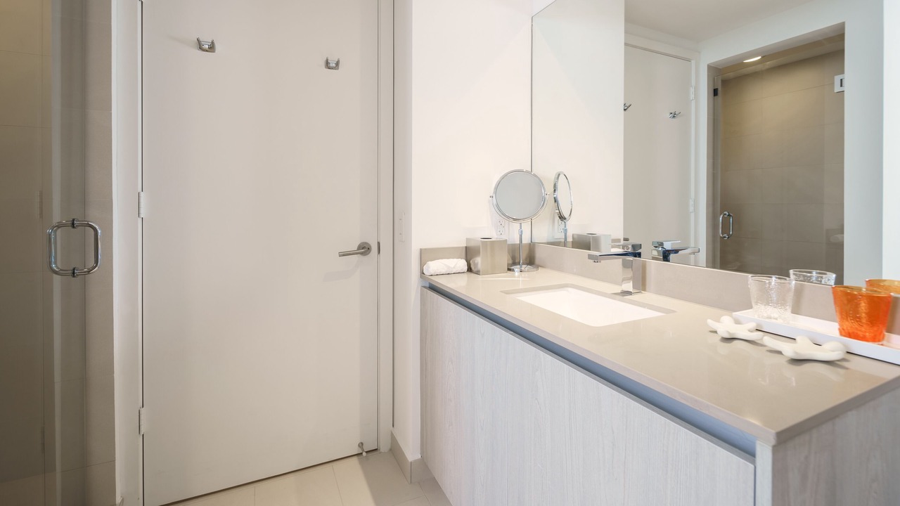 Photo of Bathroom in Hollywood South Central Beach