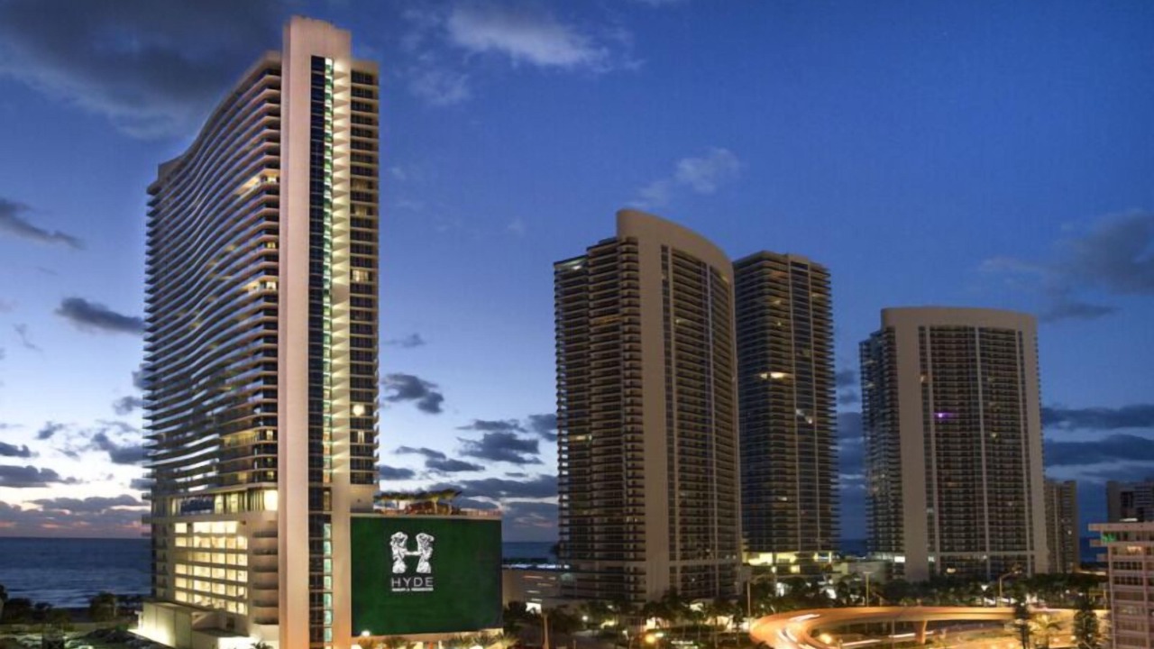 Photo of Others in Hollywood South Central Beach