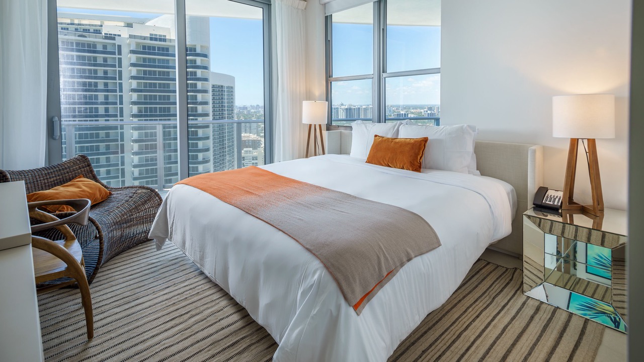 Photo of Others in Hollywood South Central Beach