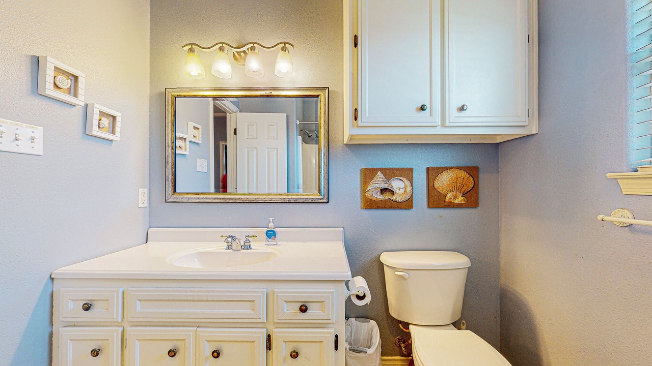 Photo of Bathroom in Port Bolivar