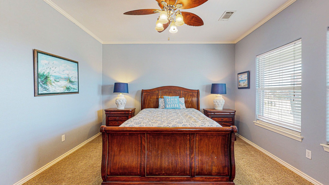 Photo of Bedroom in Port Bolivar