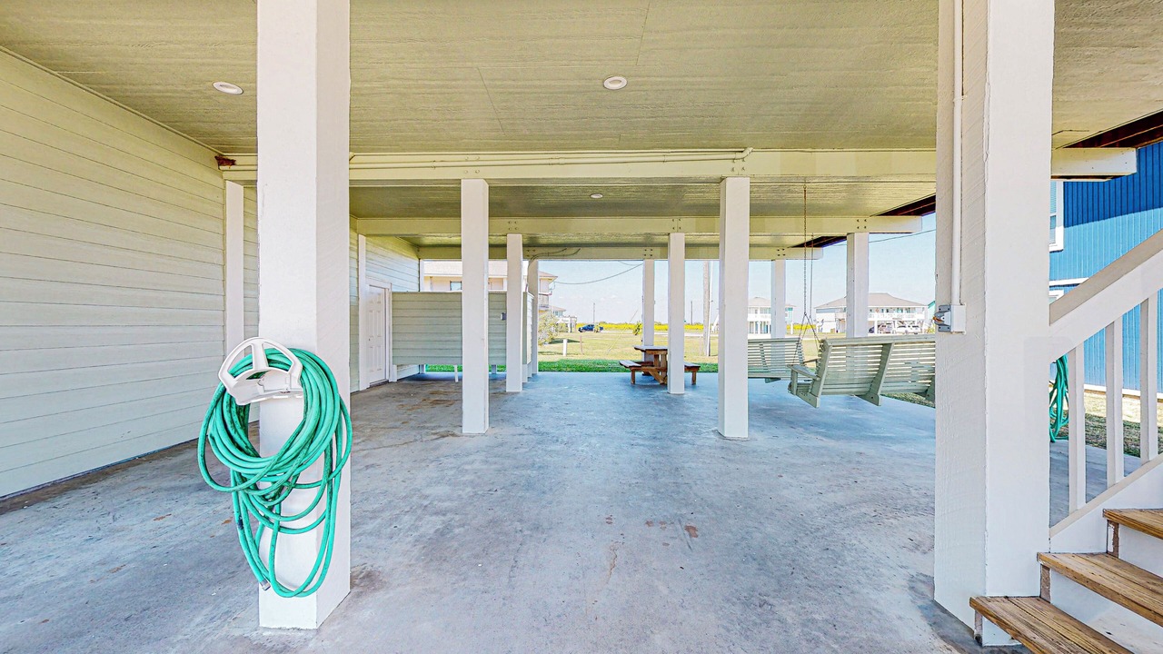 Photo of Patio Balcony in Port Bolivar