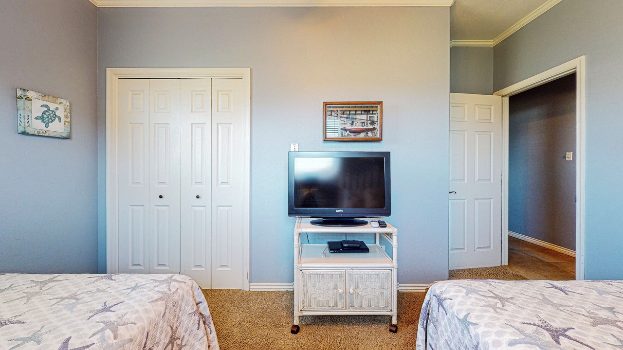 Photo of Bedroom in Port Bolivar