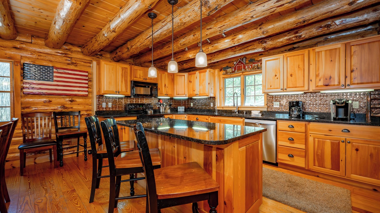 Photo of Kitchen in Mountainside