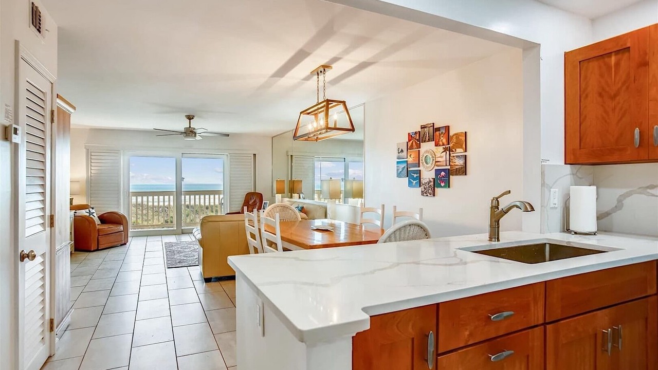 Photo of Bedroom in Butler Beach