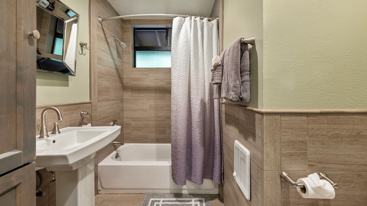 Photo of Bathroom in Cazadero