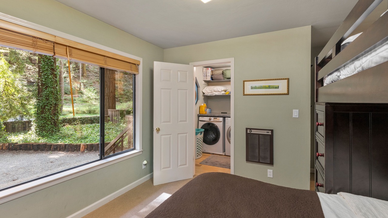 Photo of Bedroom in Cazadero