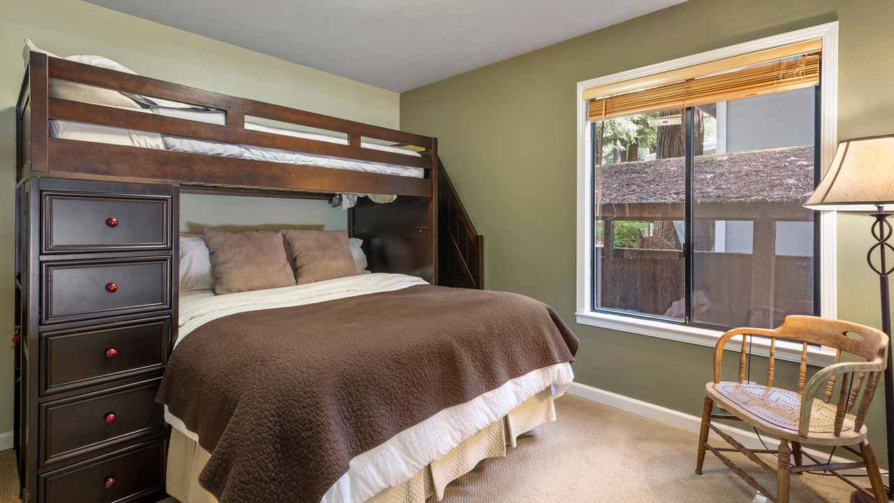 Photo of Bedroom in Cazadero