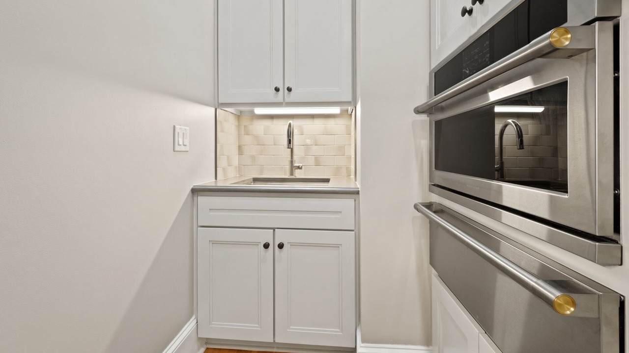 Photo of Kitchen in Debordieu Colony