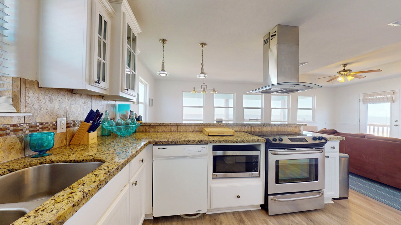 Photo of Kitchen in Crystal Beach