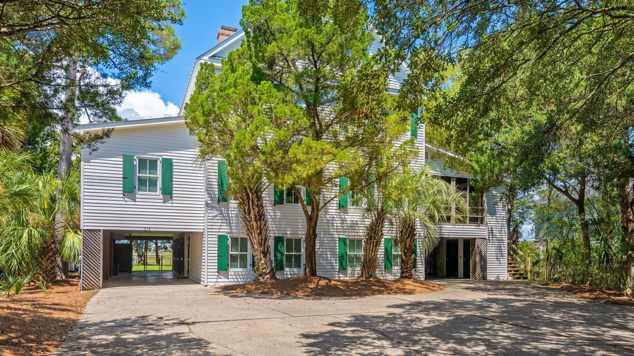 Photo of Outdoor in Debordieu Colony