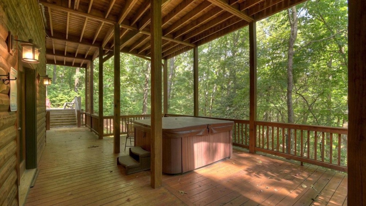 Photo of Patio Balcony in Mineral Bluff