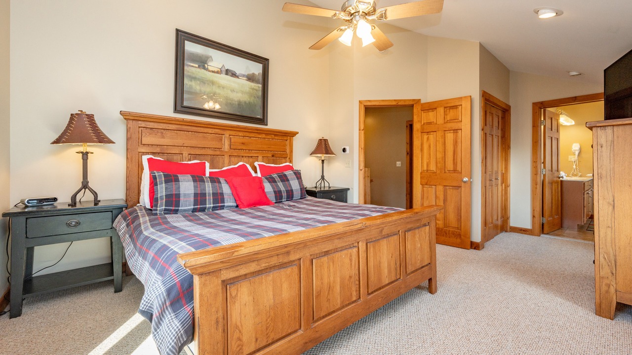 Photo of Bedroom in McHenry