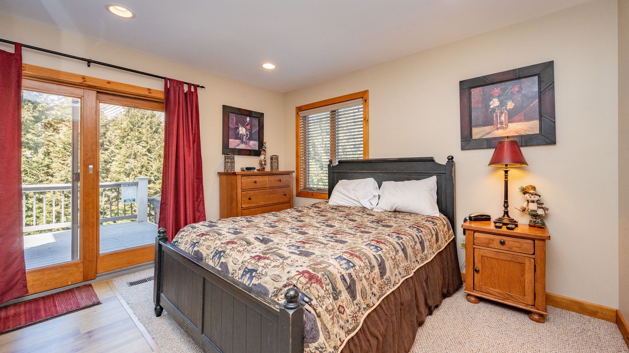 Photo of Bedroom in McHenry