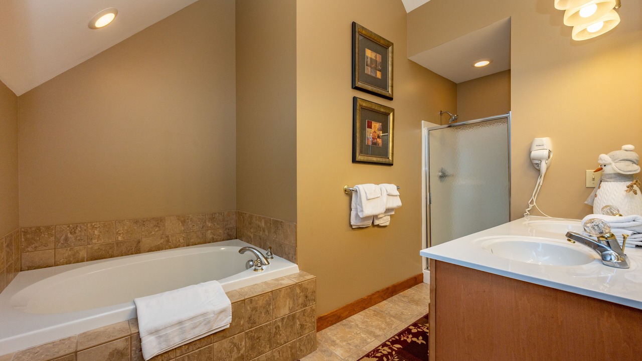 Photo of Bathroom in McHenry