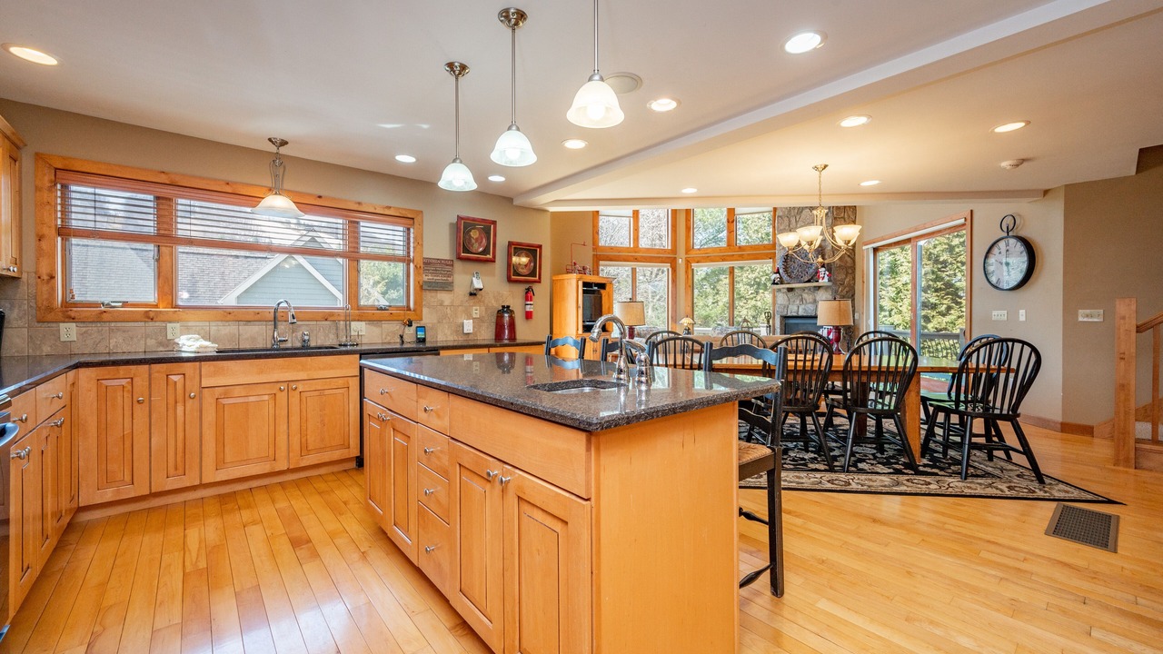 Photo of Kitchen in McHenry