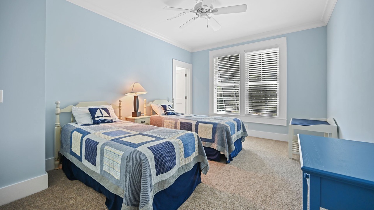 Photo of Bedroom in Debordieu Colony