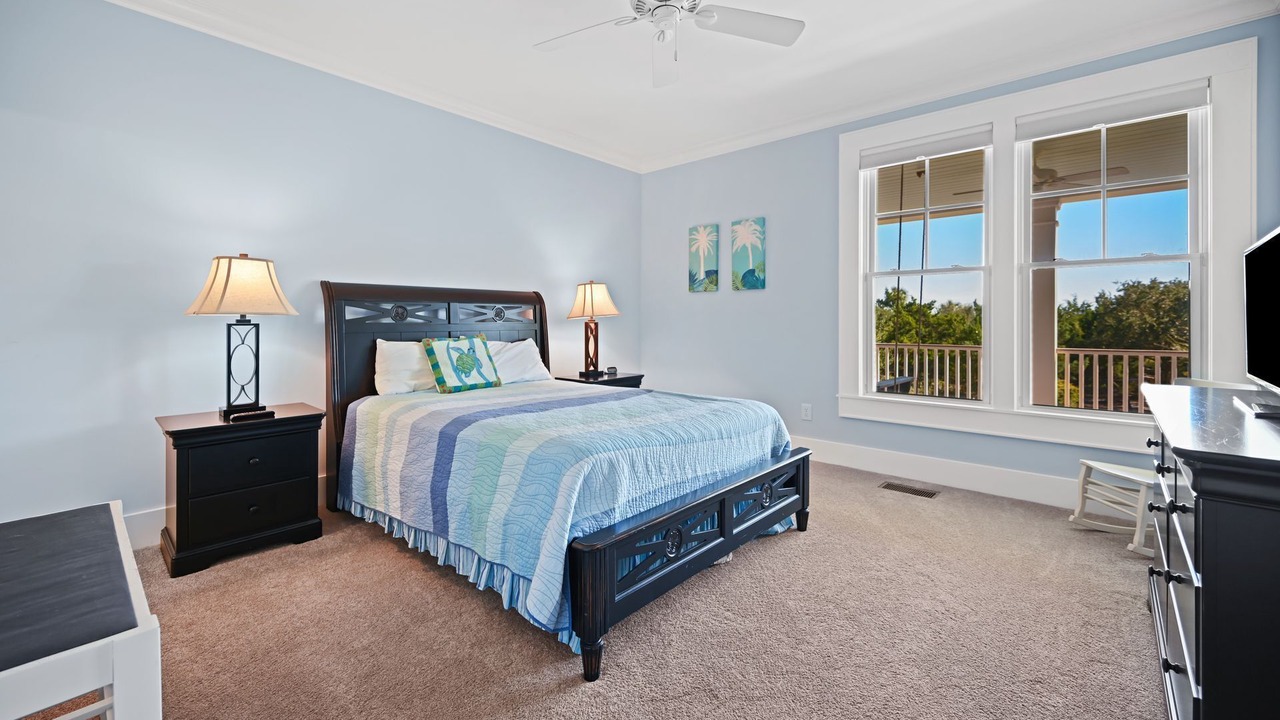 Photo of Bedroom in Debordieu Colony
