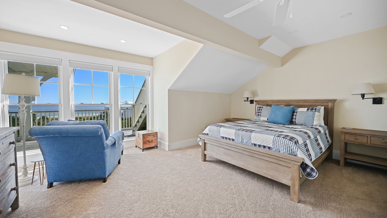 Photo of Bedroom in Debordieu Colony
