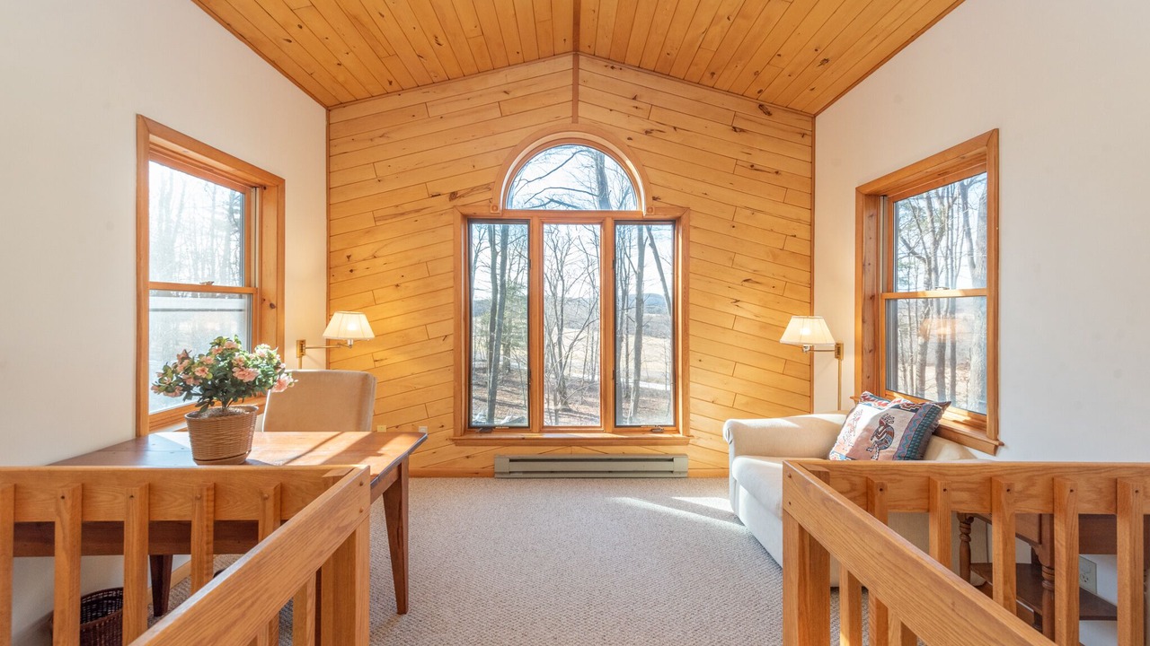 Photo of Livingroom in Blakeslee